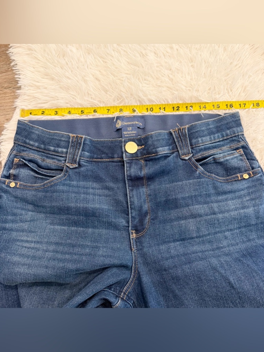 Democracy Absolution Wide Leg Jeans Medium Wash 12 Slimming - Picture 4 of 8